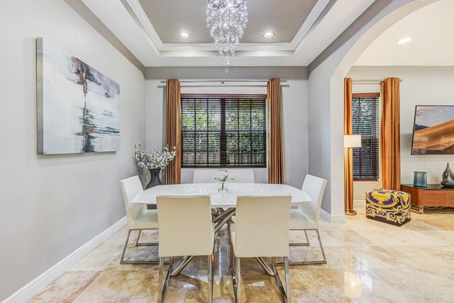 132 NE 21st Court, Wilton Manors, FL 33305