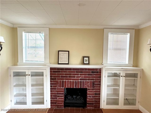 419 E Center Avenue, Sebring, FL 33870