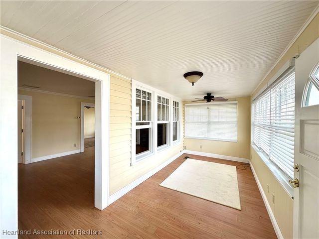 419 E Center Avenue, Sebring, FL 33870