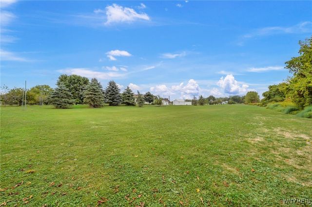 6632 Albion Road, Oakfield, NY 14125