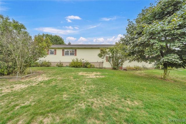 6632 Albion Road, Oakfield, NY 14125