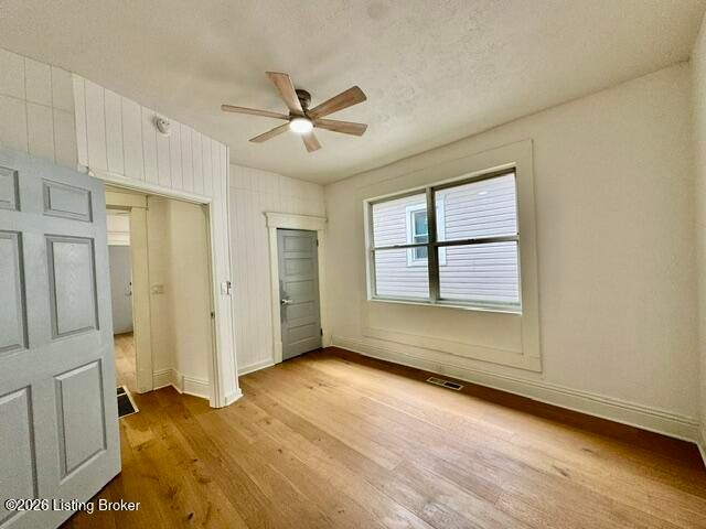 2150 W Lee St, Louisville, KY 40210