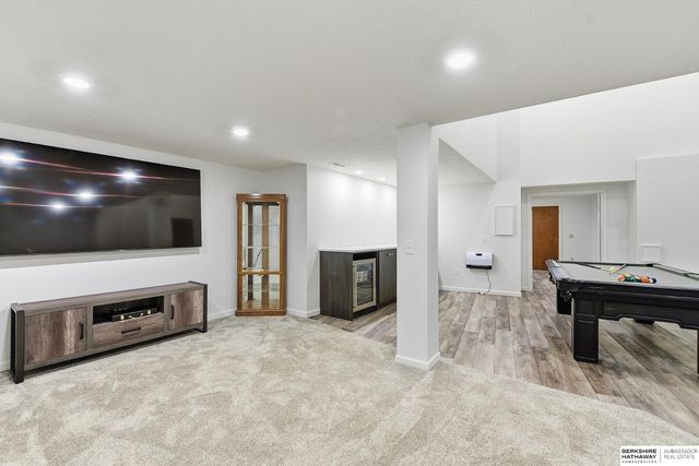 703 Canyon Road, Bellevue, NE 68005