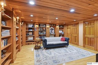 703 Canyon Road, Bellevue, NE 68005