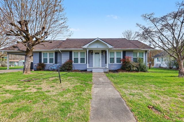 67 Lowell Street, Murphy, NC 28906