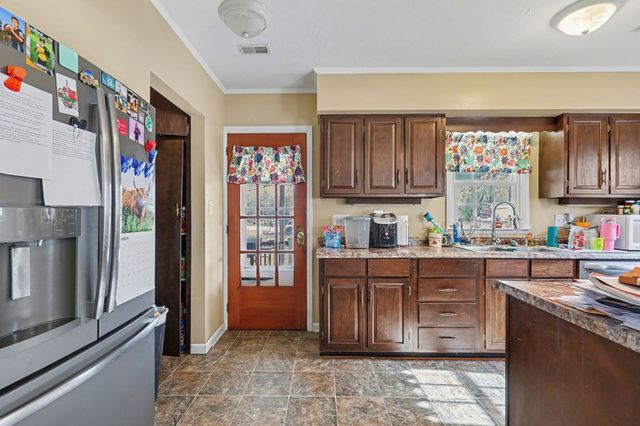 67 Lowell Street, Murphy, NC 28906