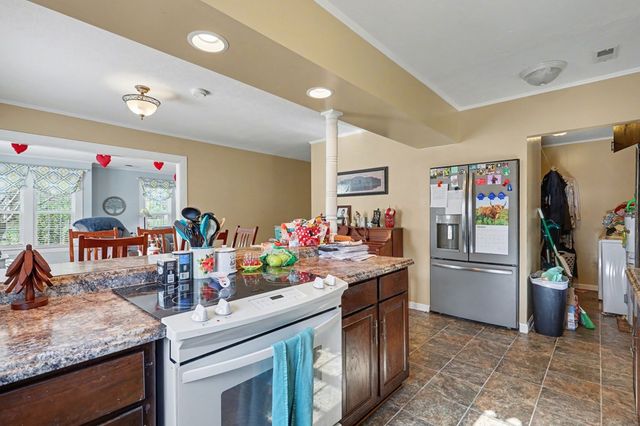 67 Lowell Street, Murphy, NC 28906