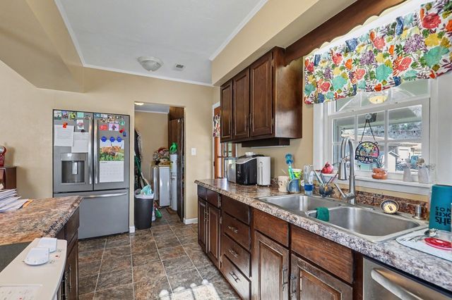 67 Lowell Street, Murphy, NC 28906