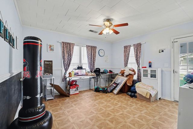 67 Lowell Street, Murphy, NC 28906