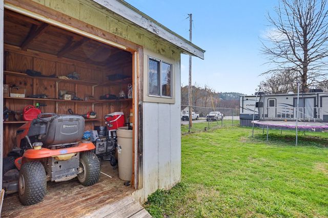 67 Lowell Street, Murphy, NC 28906