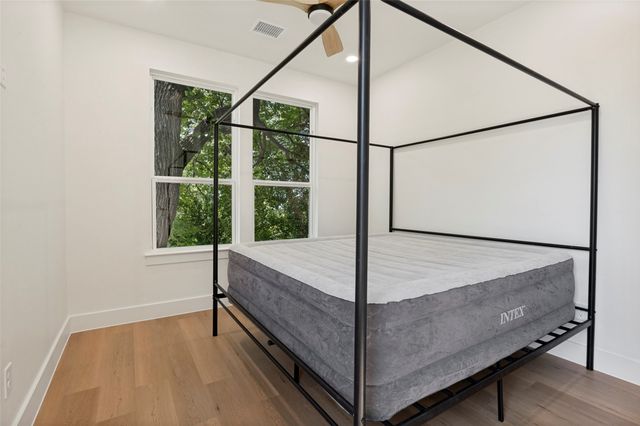 524 Tama Street, Dallas, TX 75203