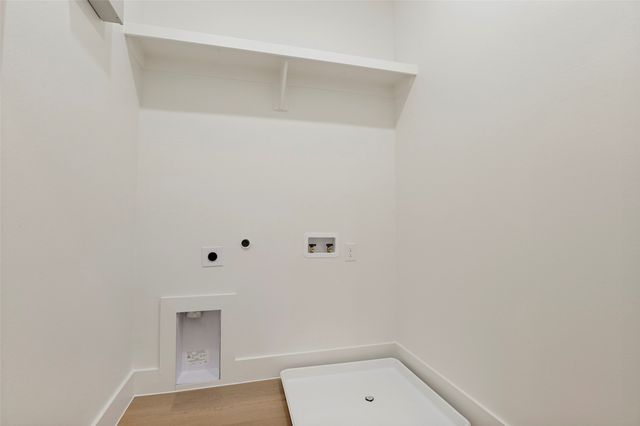 524 Tama Street, Dallas, TX 75203