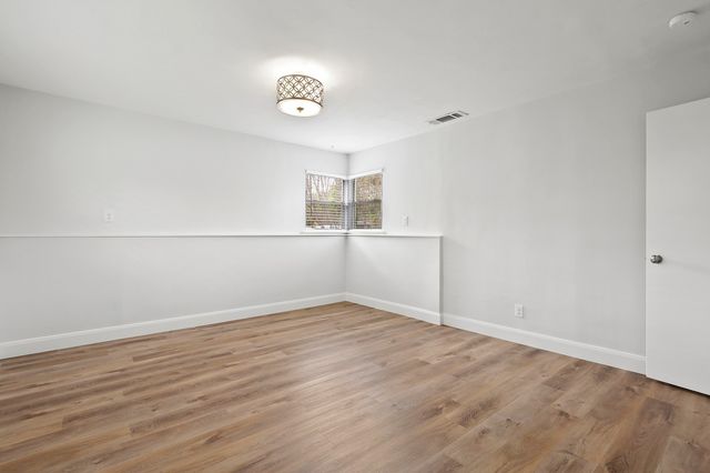 426 Pittman Street, Richardson, TX 75081