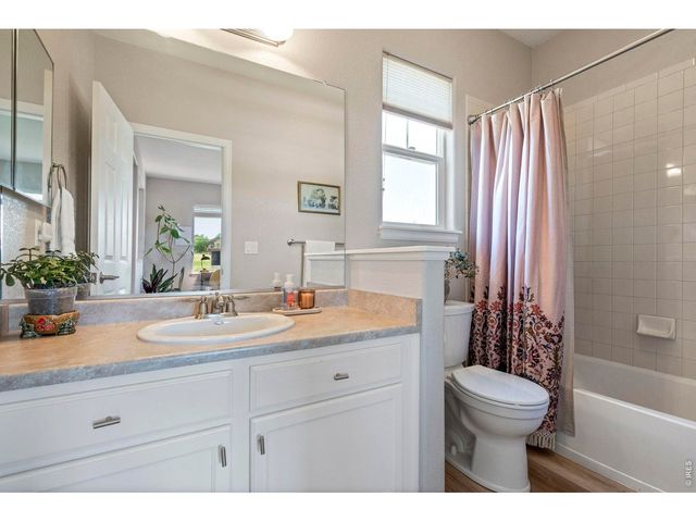 1971 Fairway Pointe Dr, Erie, CO 80516