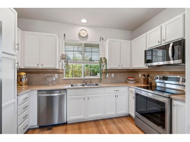 1971 Fairway Pointe Dr, Erie, CO 80516