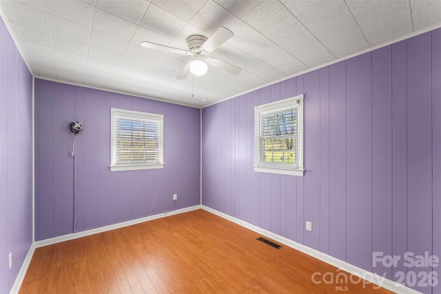 10 Woodmont Drive, Asheville, NC 28806