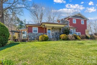 10 Woodmont Drive, Asheville, NC 28806