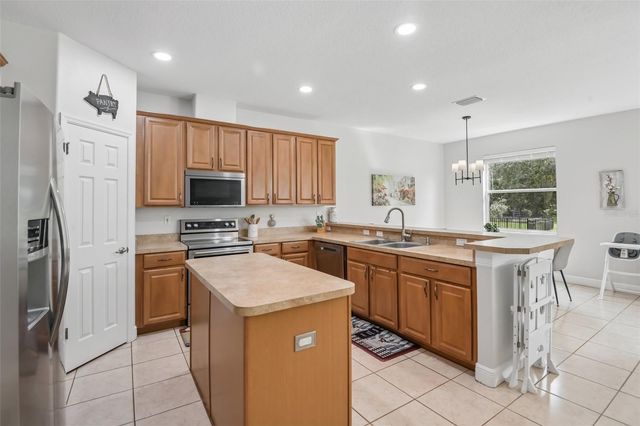 5903 CAPE LOOP, Land O Lakes, FL 34639