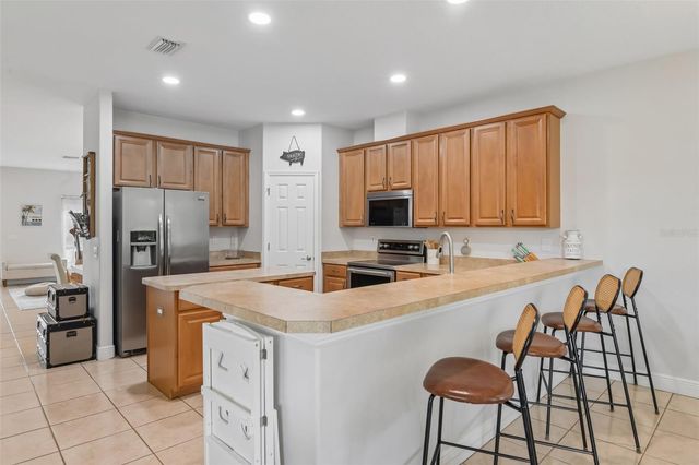 5903 CAPE LOOP, Land O Lakes, FL 34639