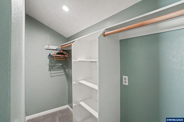 345 23rd St N, Salem, OR 97301