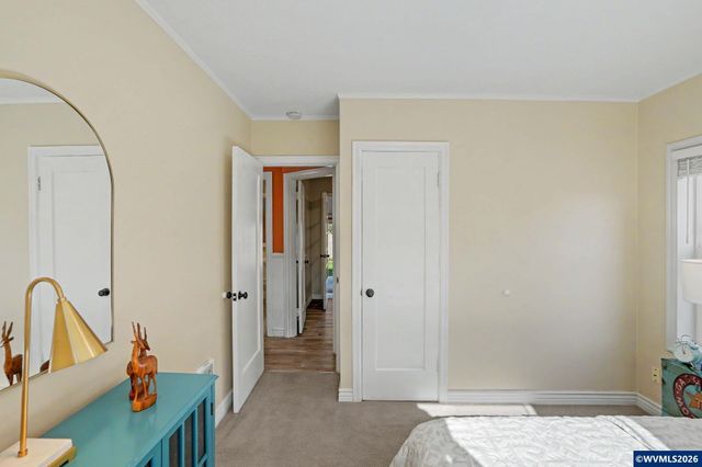 345 23rd St N, Salem, OR 97301