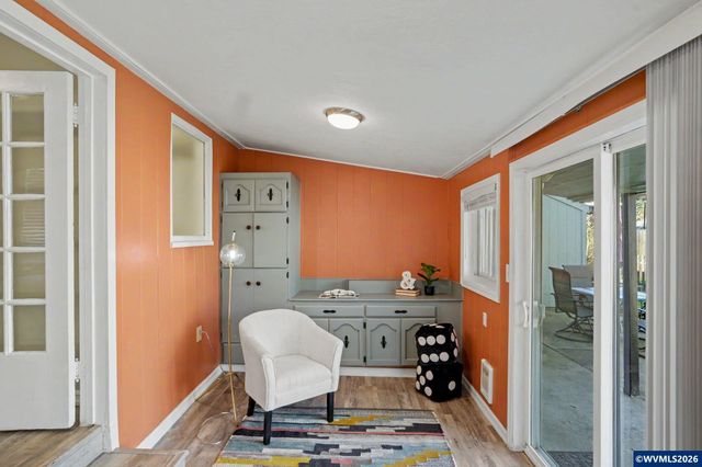 345 23rd St N, Salem, OR 97301