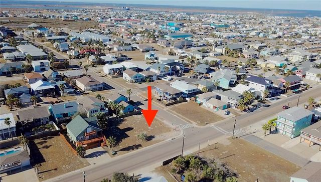 1002 S Eleventh St, Port Aransas, TX 78373