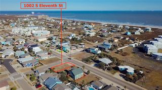 1002 S Eleventh St, Port Aransas, TX 78373