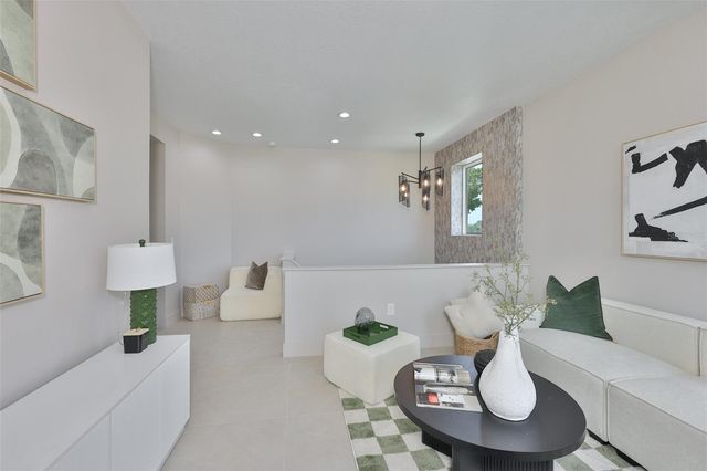 3506 W ROGERS AVENUE, Tampa, FL 33611