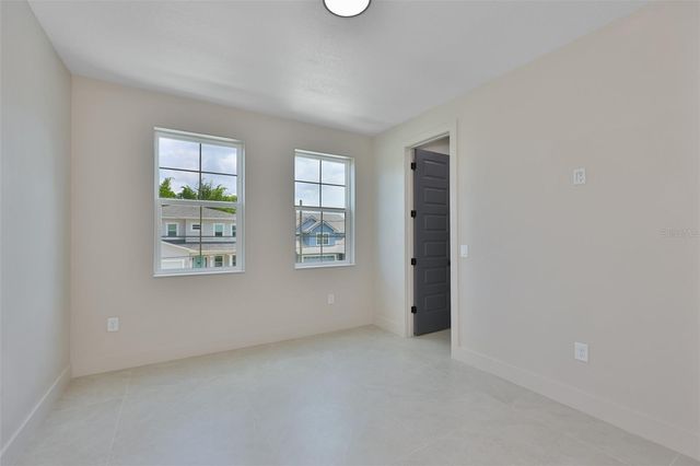 3506 W ROGERS AVENUE, Tampa, FL 33611