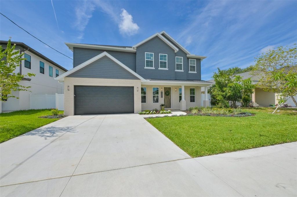 Image 3 of property listing at 3506 W ROGERS AVENUE, Tampa, FL 33611