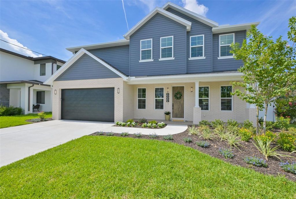 Image 4 of property listing at 3506 W ROGERS AVENUE, Tampa, FL 33611