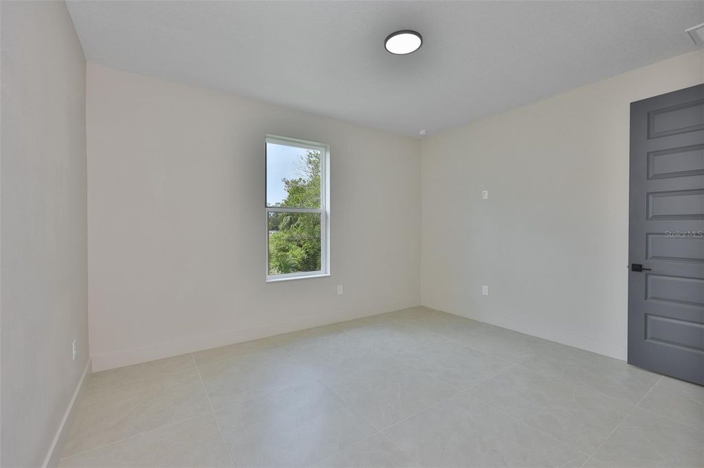 Image 51 of property listing at 3506 W ROGERS AVENUE, Tampa, FL 33611