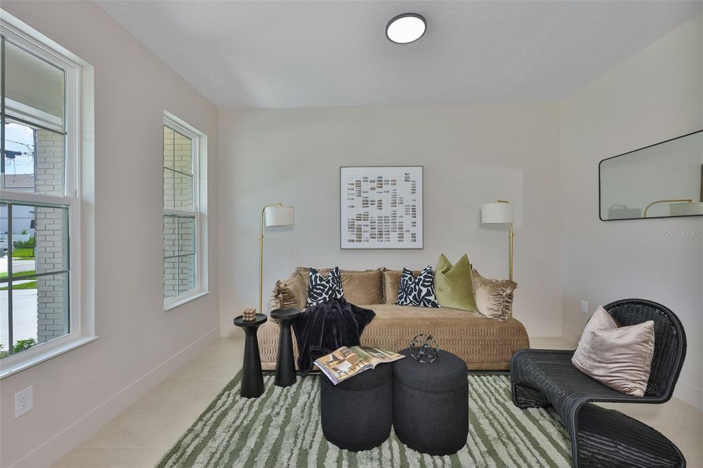 Image 7 of property listing at 3506 W ROGERS AVENUE, Tampa, FL 33611