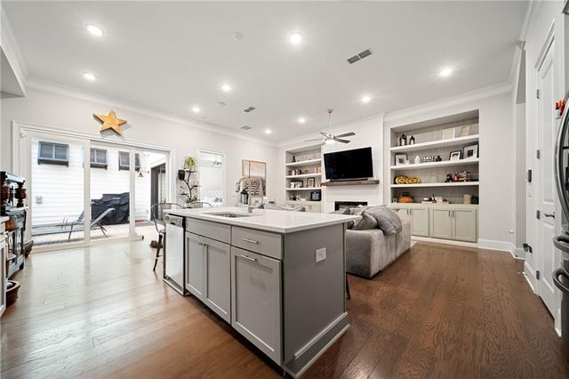 762 Stickley Oak Way, Woodstock, GA 30189
