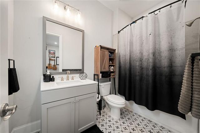 762 Stickley Oak Way, Woodstock, GA 30189