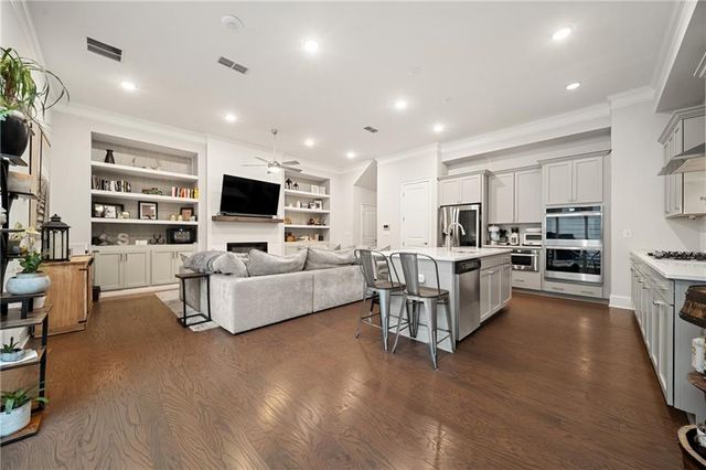 762 Stickley Oak Way, Woodstock, GA 30189
