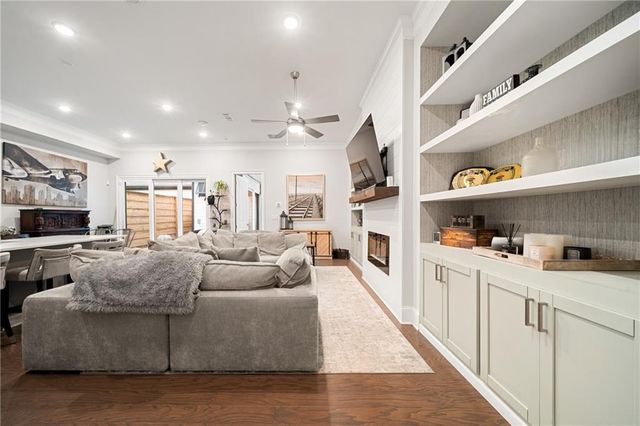 762 Stickley Oak Way, Woodstock, GA 30189