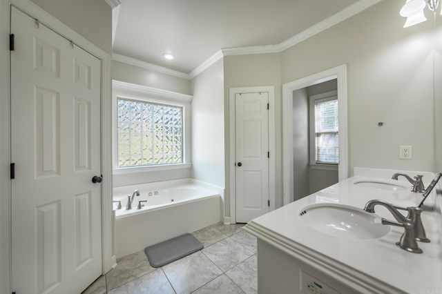 406 Parliament Drive, Little Rock, AR 72211