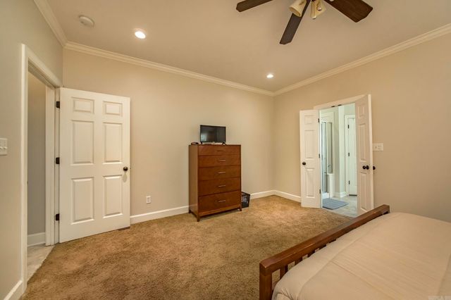 406 Parliament Drive, Little Rock, AR 72211