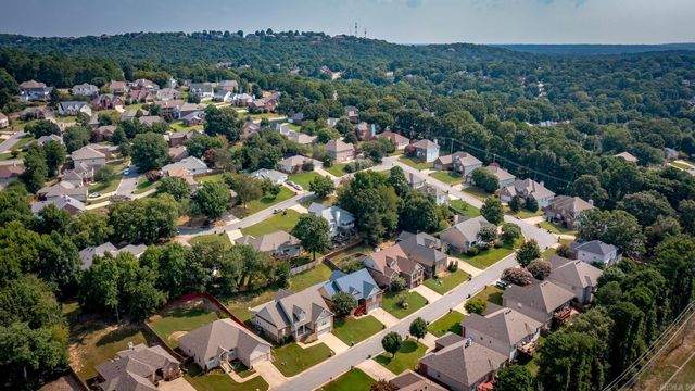 406 Parliament Drive, Little Rock, AR 72211