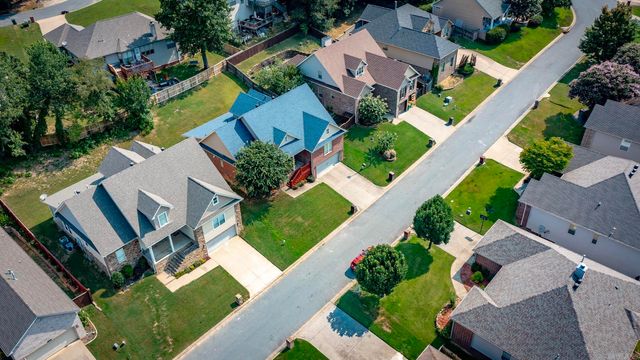 406 Parliament Drive, Little Rock, AR 72211