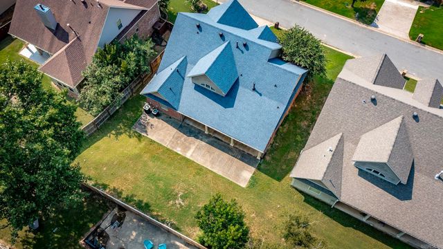 406 Parliament Drive, Little Rock, AR 72211