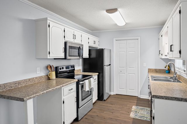 3208 S Senseney Cir, S, Clarksville, TN 37042