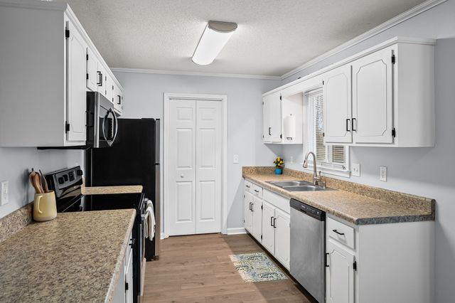 3208 S Senseney Cir, S, Clarksville, TN 37042