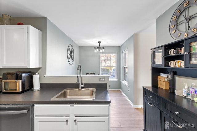 2503 Ridgeview Court, Parlin, NJ 08859