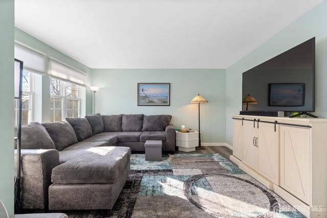 2503 Ridgeview Court, Parlin, NJ 08859