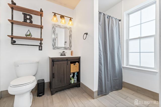 2503 Ridgeview Court, Parlin, NJ 08859