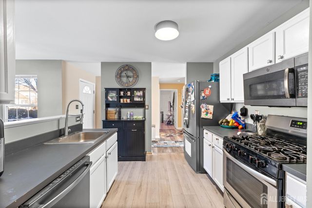 2503 Ridgeview Court, Parlin, NJ 08859