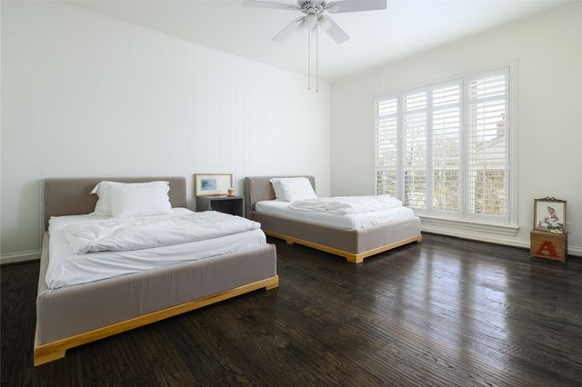 6126 Averill Way 205, Dallas, TX 75225